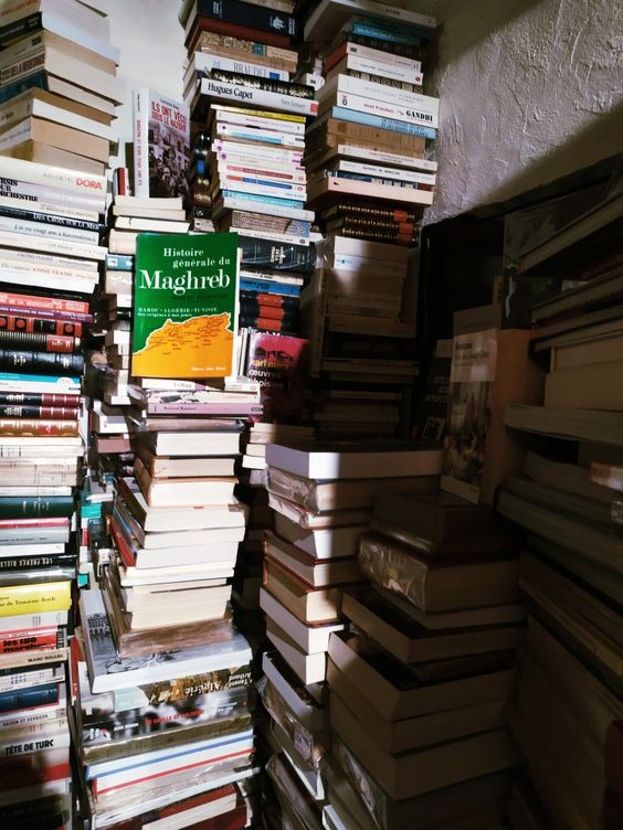 RECEPTION DU DEUXIEME  LOT DES  LIVRES CE VENDREDI DANS  LA  BIBLIOTHEQUE DE  L&rsquo;UCNDK